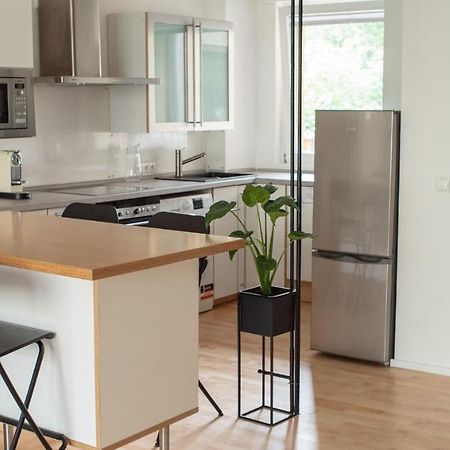 Cozy And Fully Equiped Suite Apartment At Ku'Damm Berlim Exterior foto